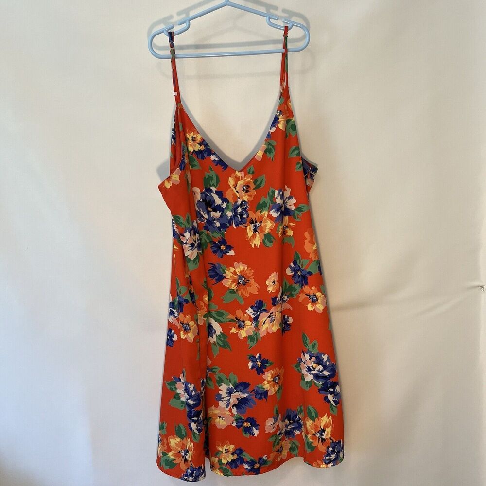 Lulus Love Is Here To Stay Floral Short Dress Medium Adjustable Straps EUC